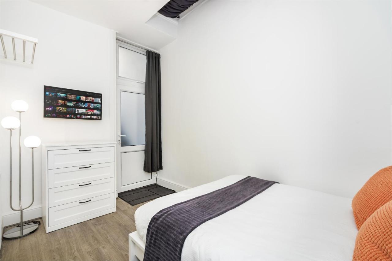 Two Bedroom Apartment In Central London With Large Terrace ภายนอก รูปภาพ